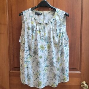 Jones New York Floral Sleeveless Blouse - White and Green 18W 100% Polyester
